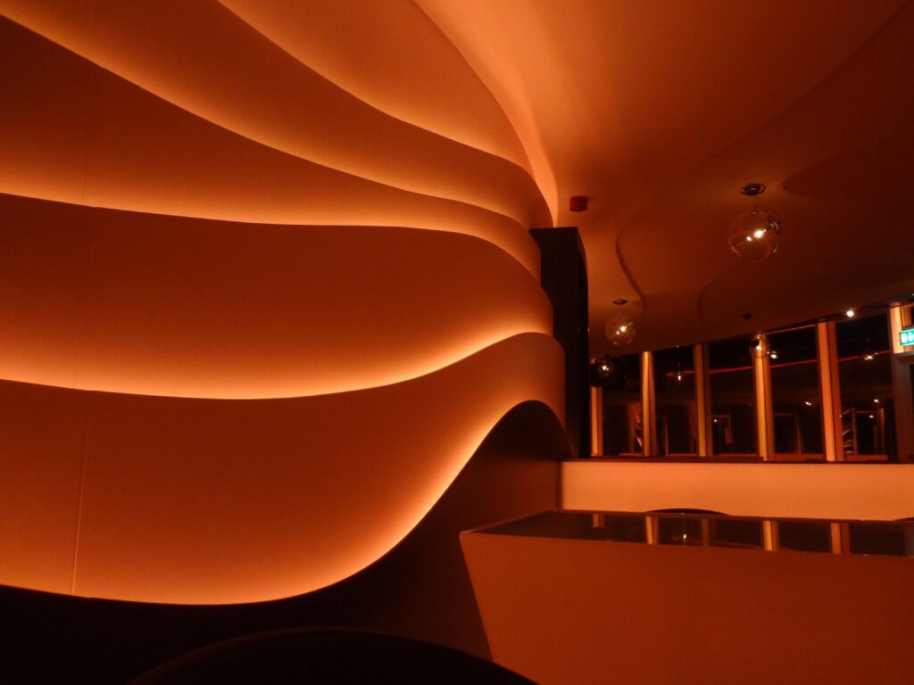 360 – Jumeirah Beach Hotel